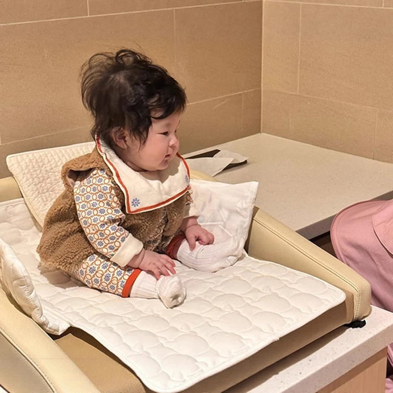 baby changing mats