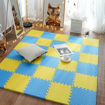 yellow and blue mat