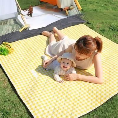 Baby mat play