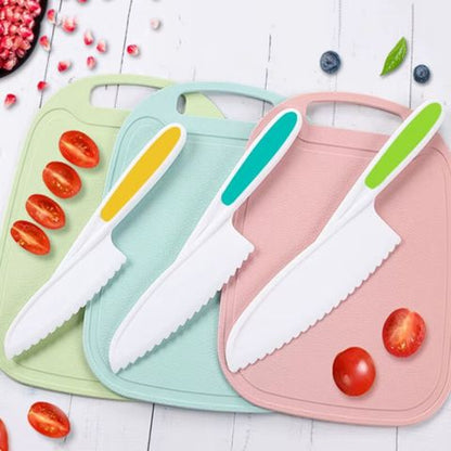 Kid-Safe Kitchen Knives | TinyTotCutters™️